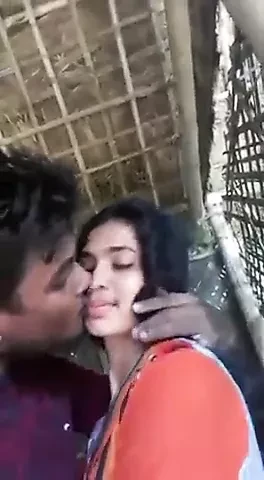 Desi mms hot kiss bihar girl