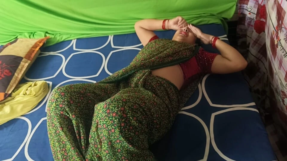 Beautiful widowed Bhabhi’s brother-in-law from her neighbourhood went to her house and fucked her and had fun (in Hindi voice)