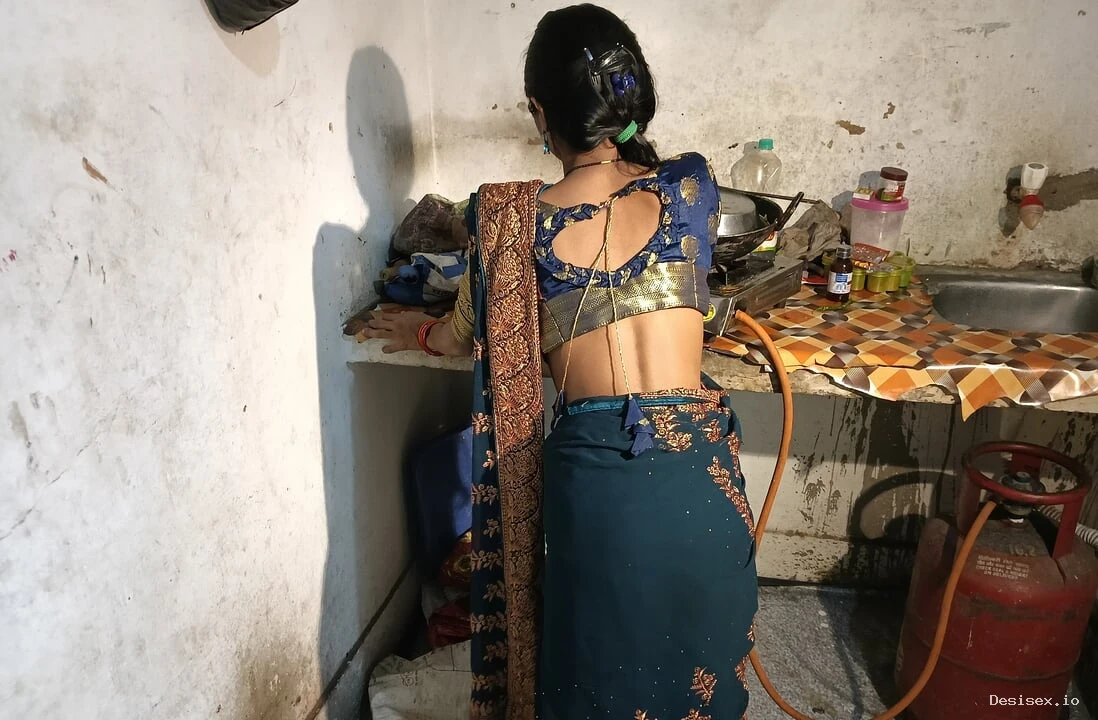 Bhabhi Ji Ko Choda Uski Room Me HD Video XXX Porn