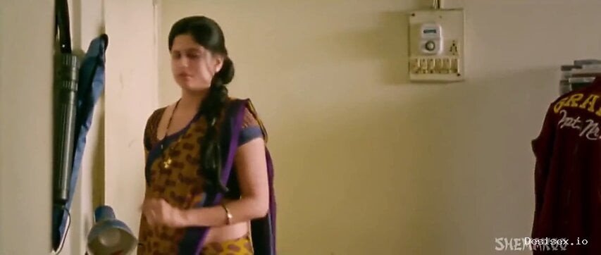 All hot scenes from movie ”Hunterrr’,Jerk Off with Real Girls in a Sex Chat